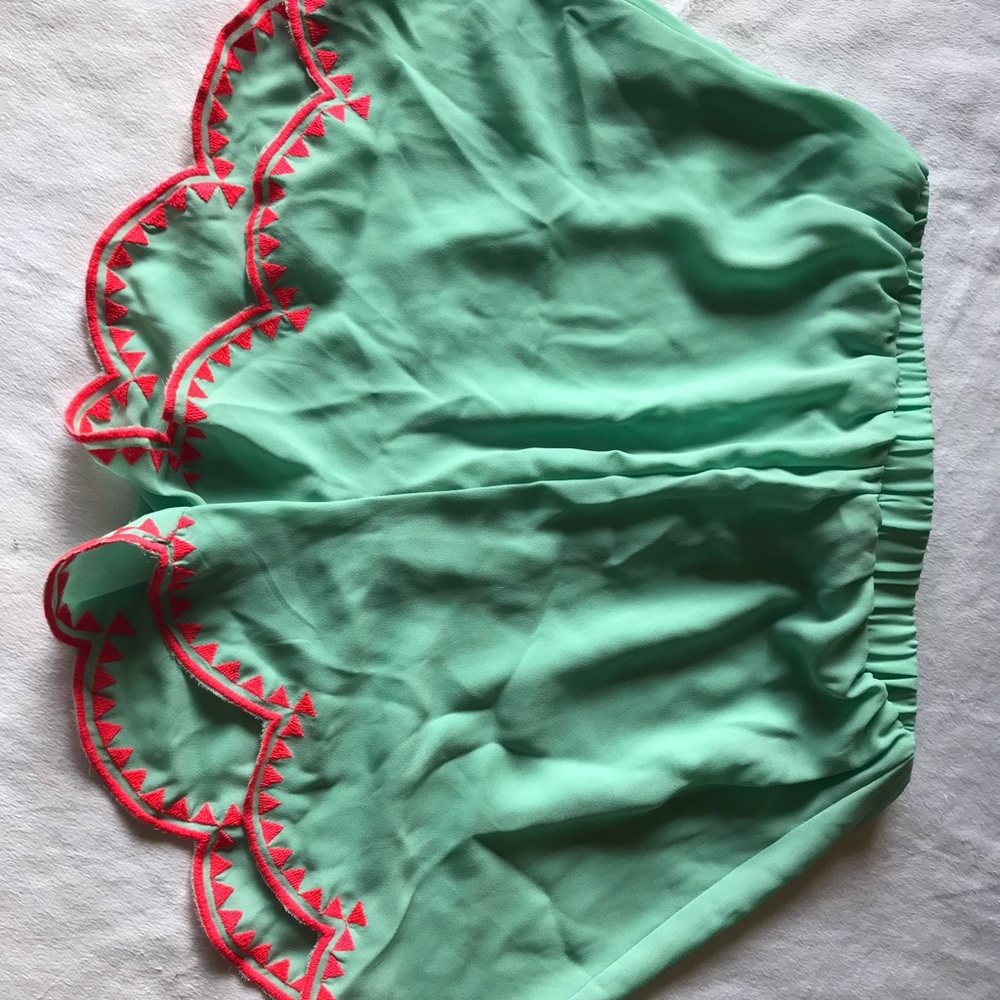 Scalloped mint shorts